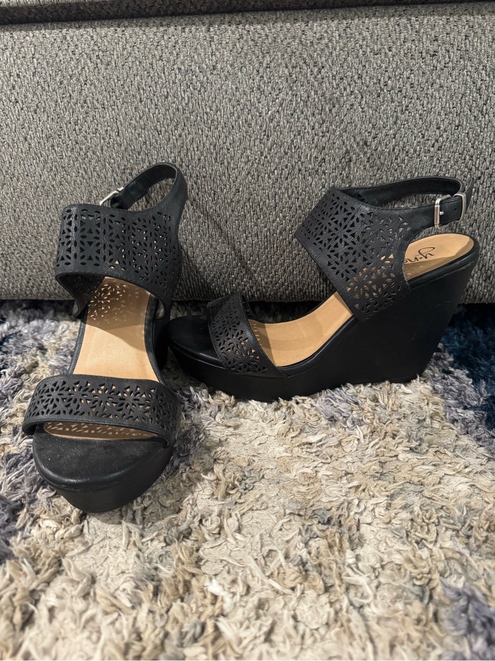 YNot Black Open Toe Platform Wedges - Picture 2 of 7